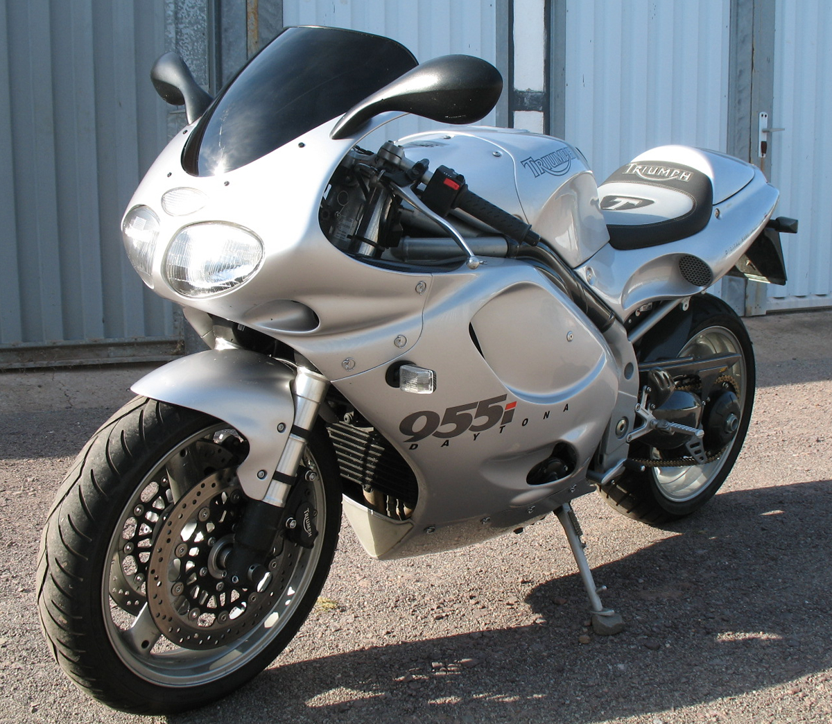 Triumph Daytona 955i